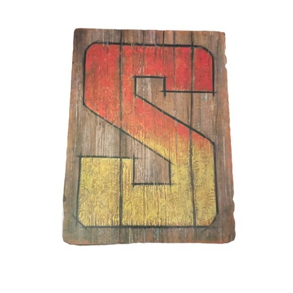 9x7 inch Distressed Farmhouse Hanging Letter Initial S Plaque Wall Hanging Sign